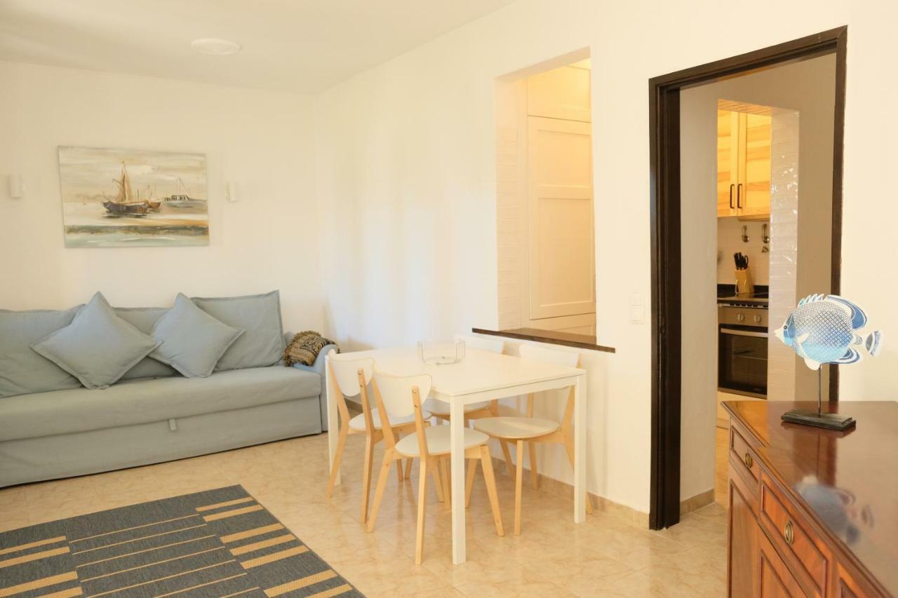 Peaceful & Spacious Apt With Parking & Queen Bed Carvoeiro  Exterior foto