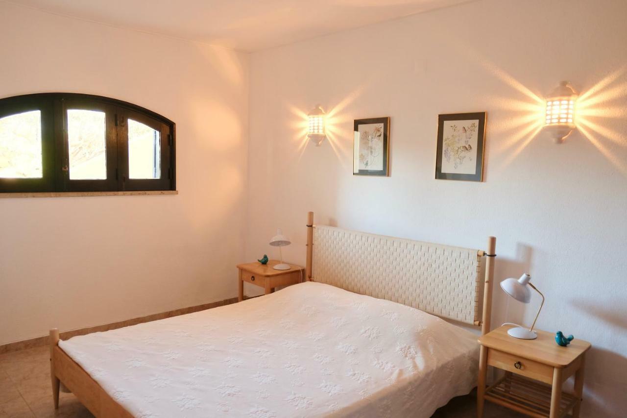 Peaceful & Spacious Apt With Parking & Queen Bed Carvoeiro  Exterior foto